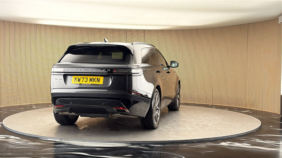 More views of Land Rover Range Rover Velar