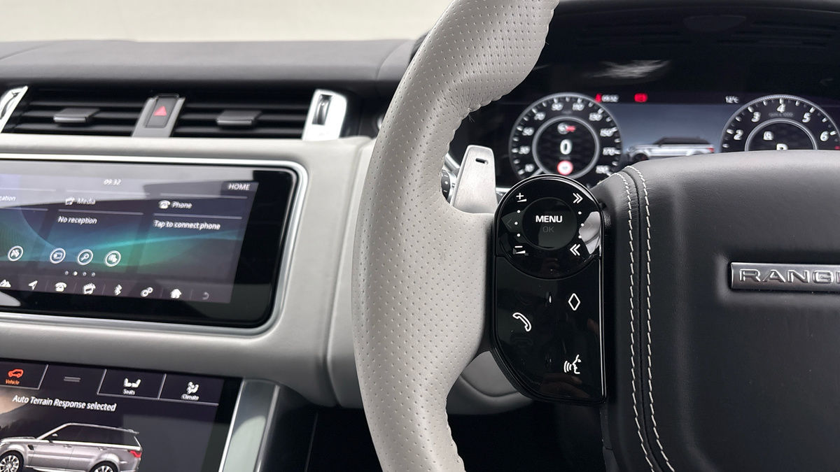 Land Rover Range Rover Sport Image 13