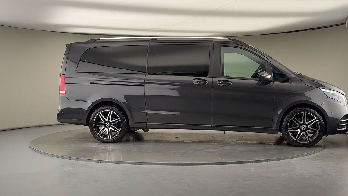 More views of Mercedes-Benz V Class