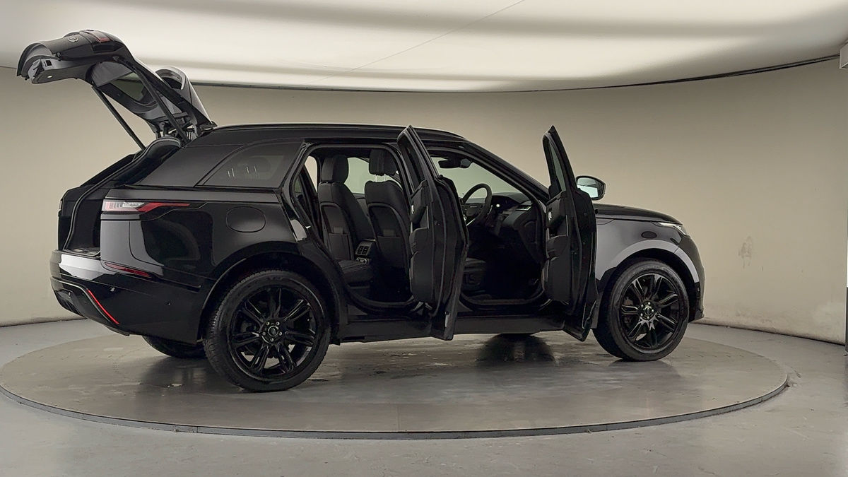 More views of Land Rover Range Rover Velar