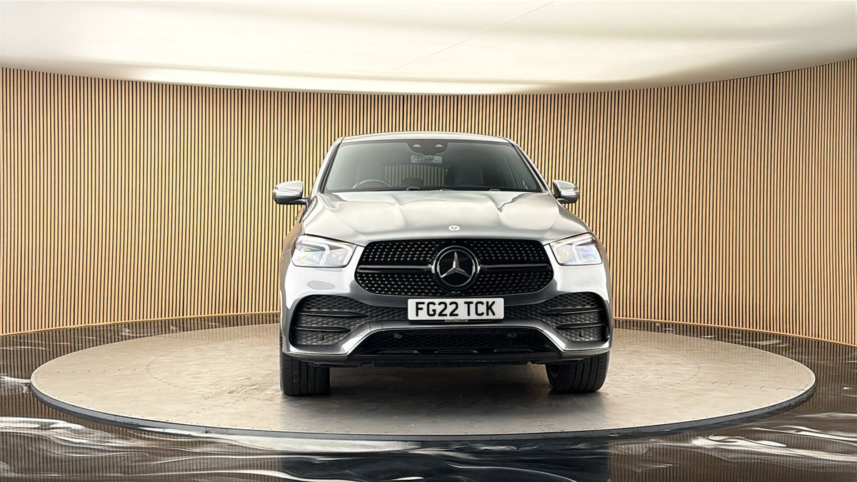 More views of Mercedes-Benz GLE