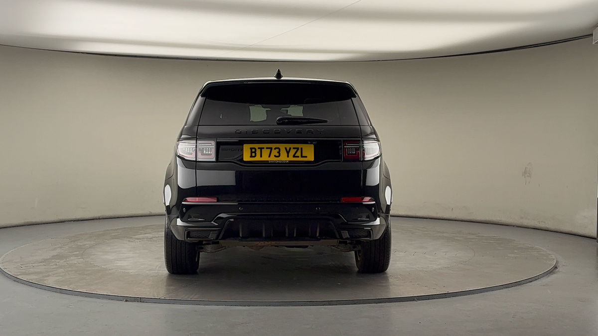 Land Rover Discovery Sport Image 4