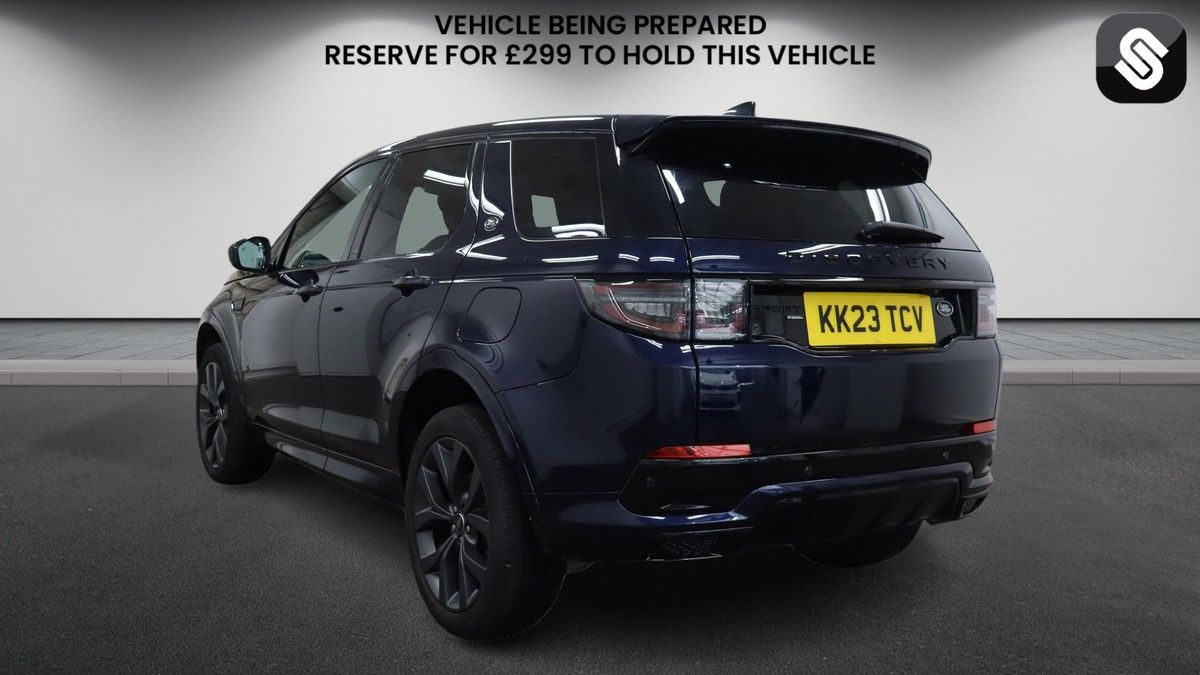 Land Rover Discovery Sport Image 3