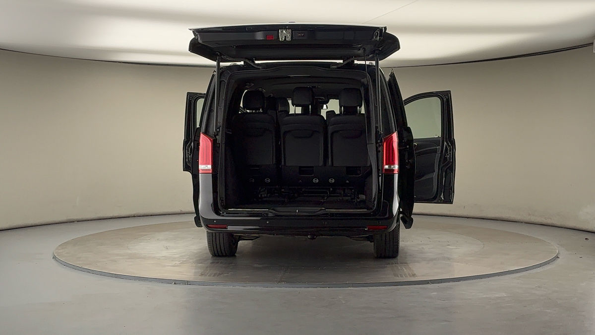 More views of Mercedes-Benz V Class