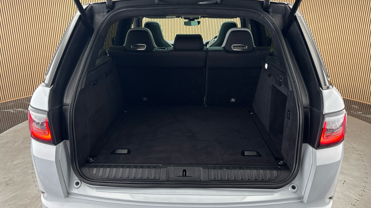 Land Rover Range Rover Sport Image 11