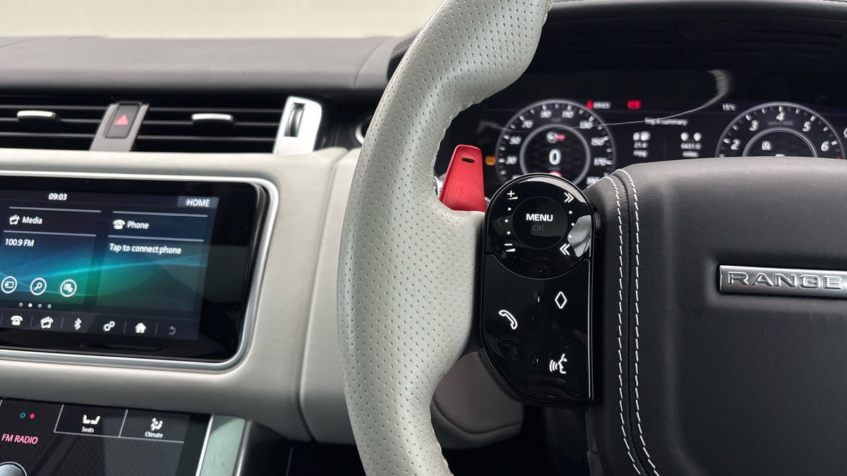 Land Rover Range Rover Sport Image 13