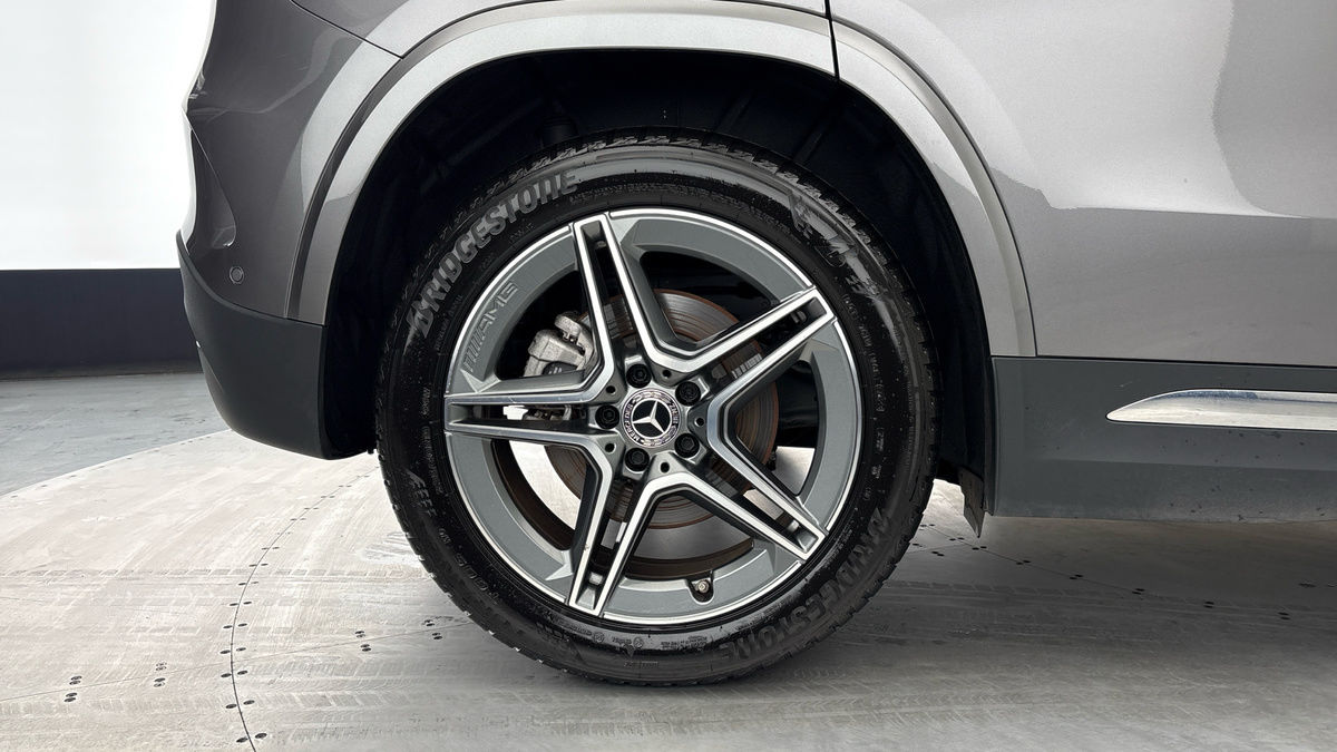 Mercedes-Benz GLA Image 10