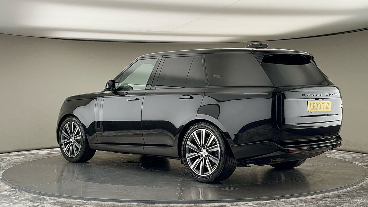 More views of Land Rover Range Rover