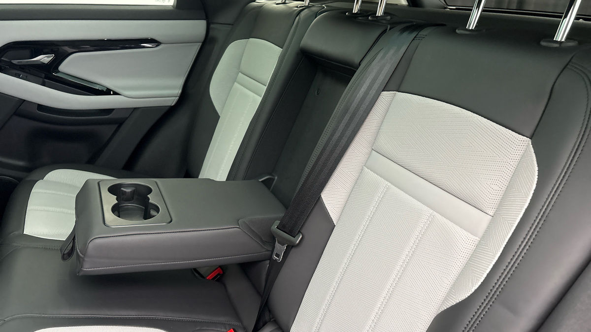 Land Rover Range Rover Evoque Image 9