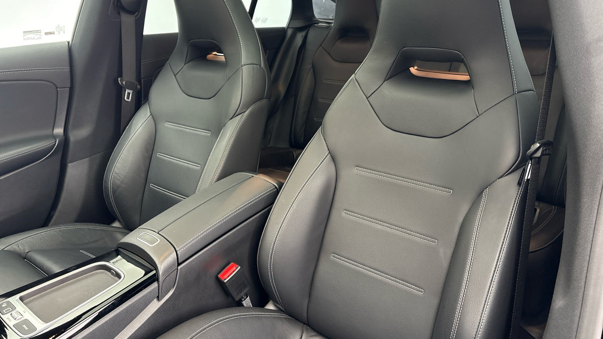 Mercedes-Benz CLA Image 7