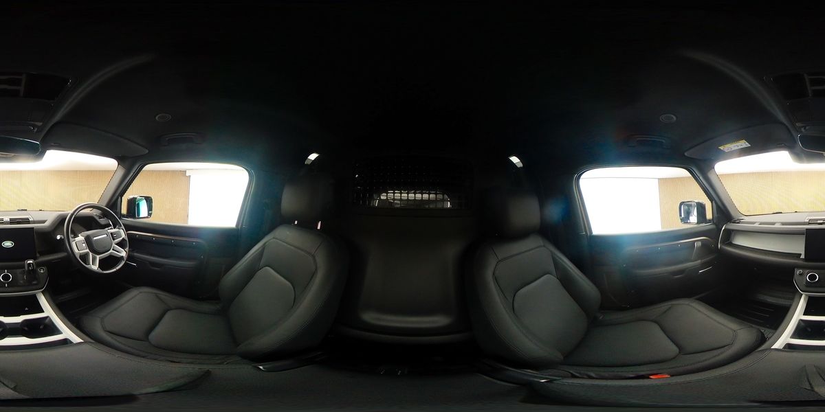More views of Land Rover Defender 90