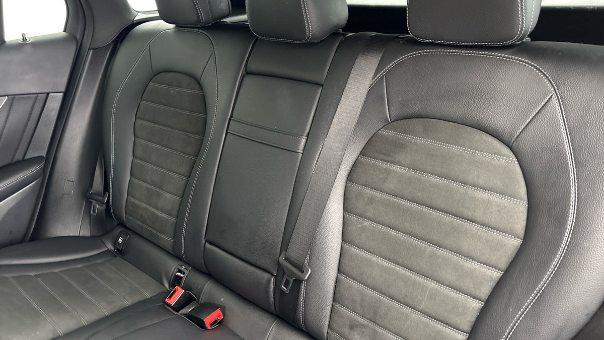 Mercedes-Benz GLC Image 8