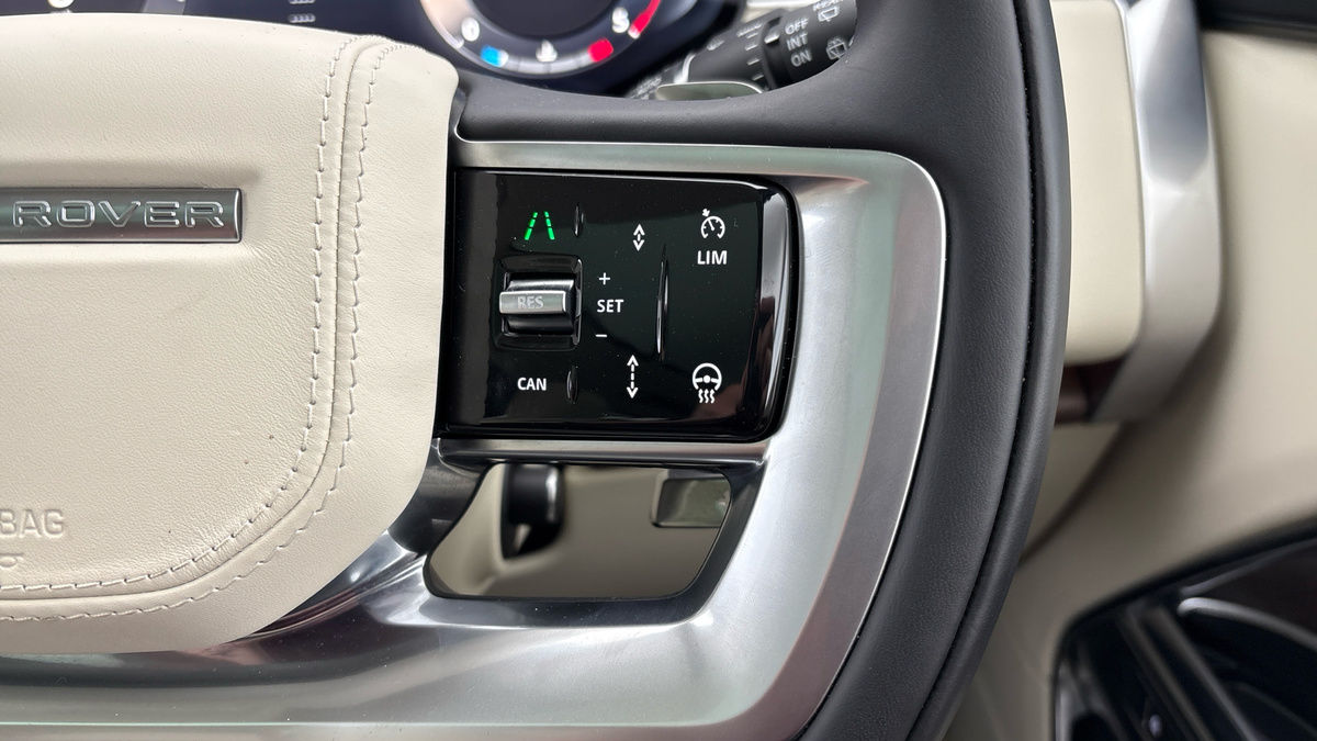 Land Rover Range Rover Image 14