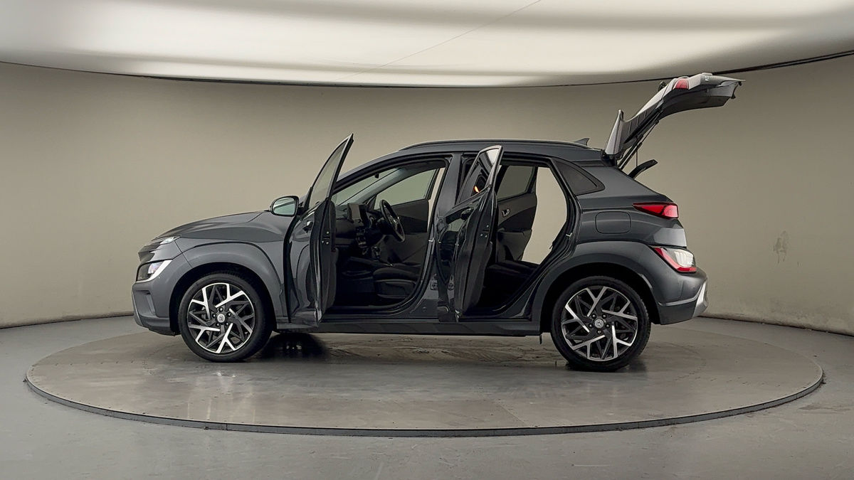 More views of Hyundai KONA