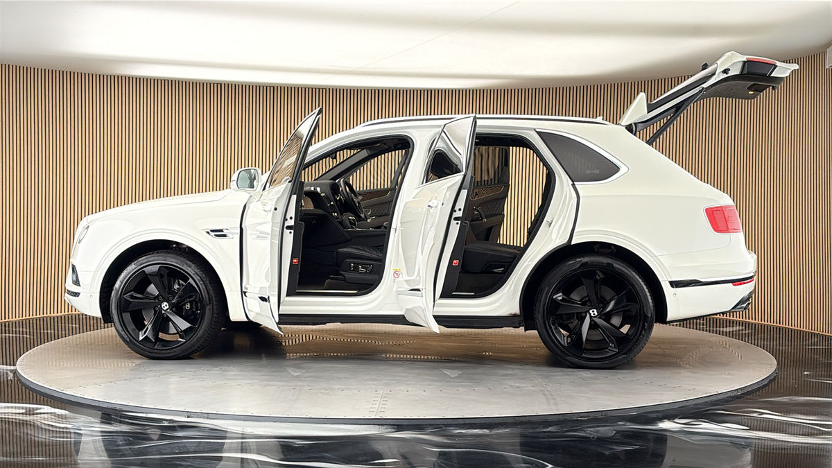 More views of Bentley Bentayga