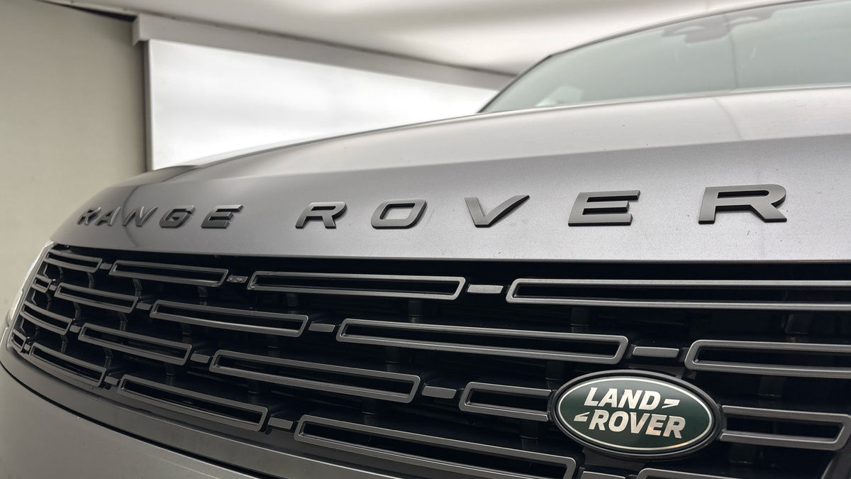 Land Rover Range Rover Sport Image 24