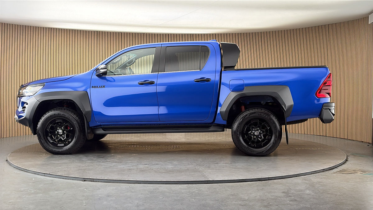 More views of Toyota Hilux