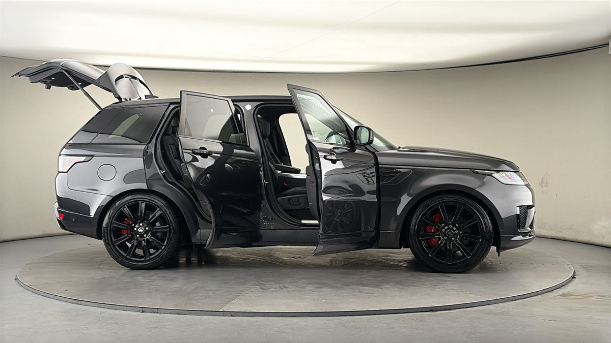 More views of Land Rover Range Rover Sport