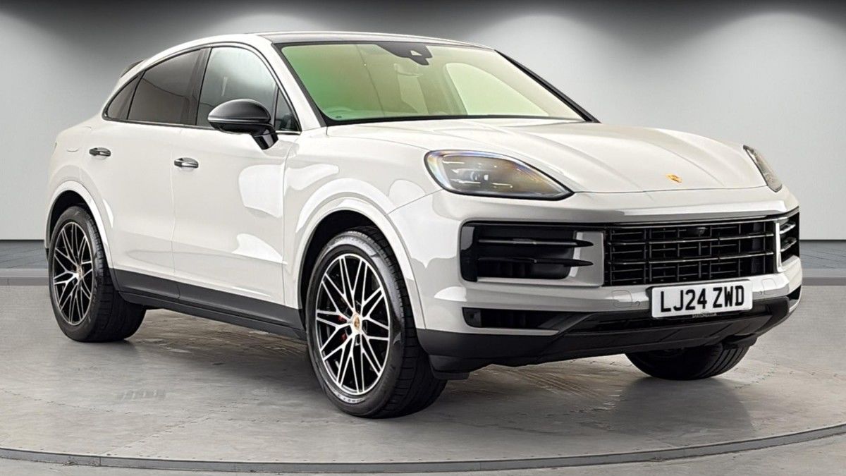Porsche Cayenne Sticky Header Image