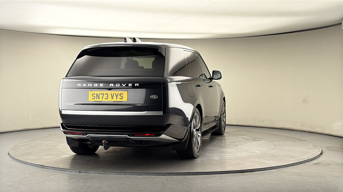 More views of Land Rover Range Rover