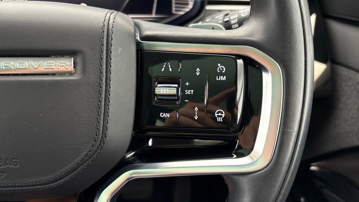Land Rover Range Rover Sport Image 14