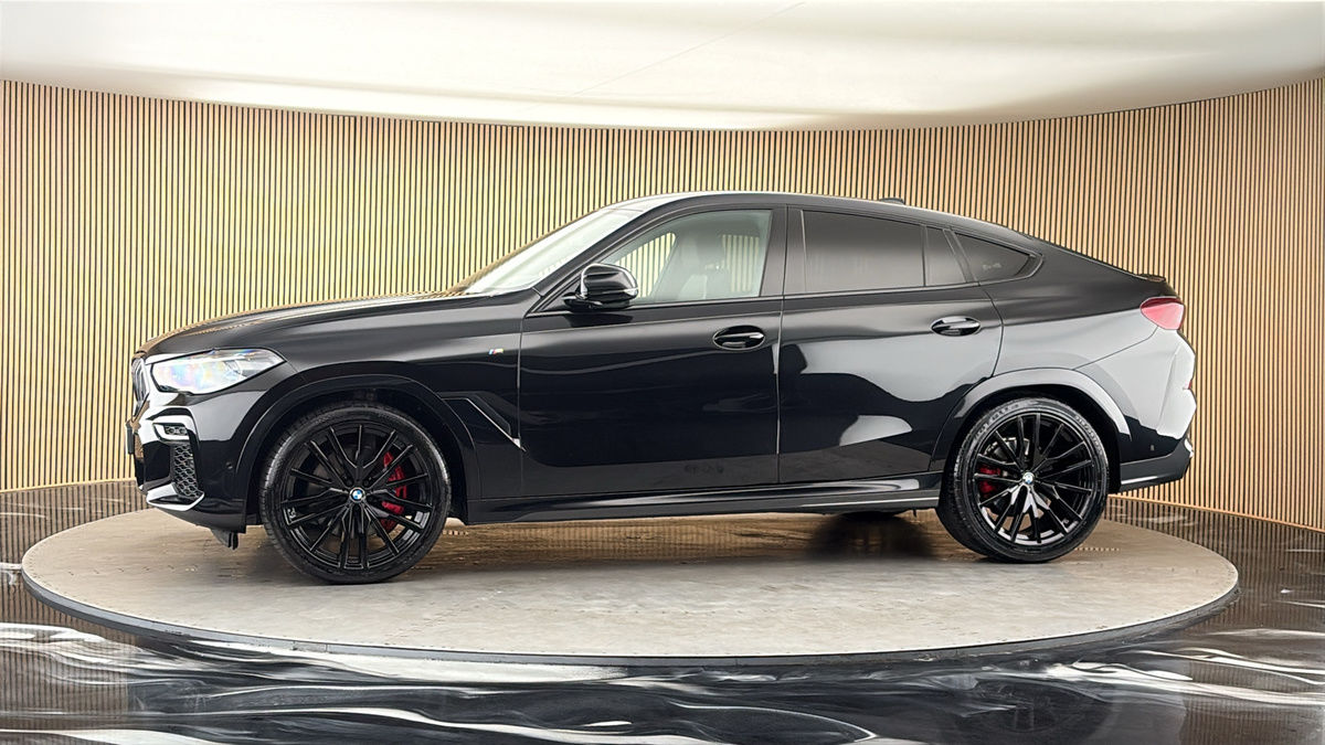 More views of BMW X6