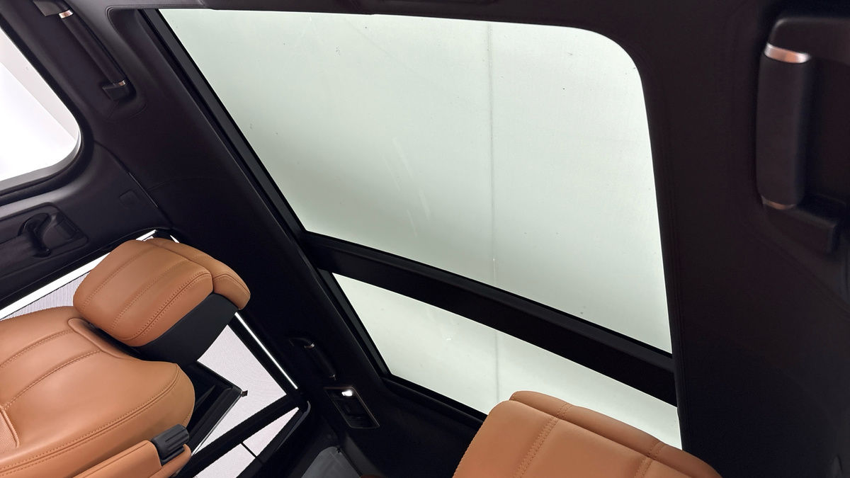 Land Rover Range Rover Image 6