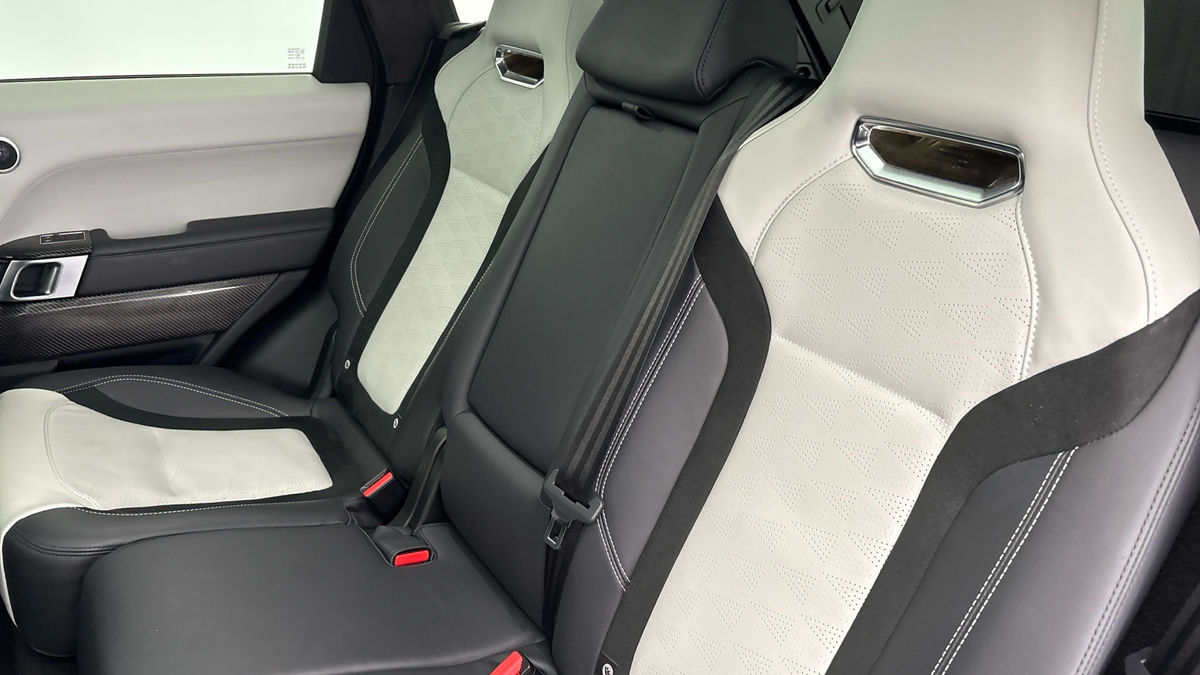Land Rover Range Rover Sport Image 8