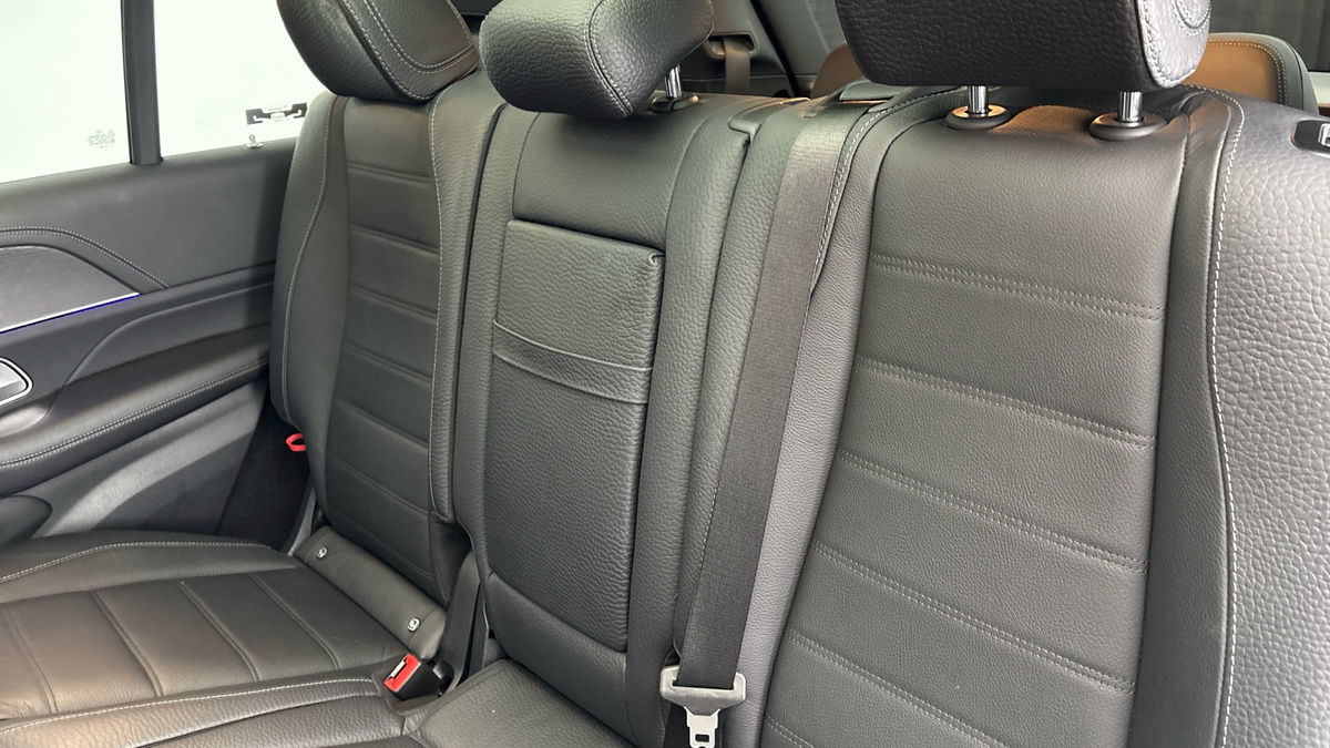 Mercedes-Benz GLE Image 8
