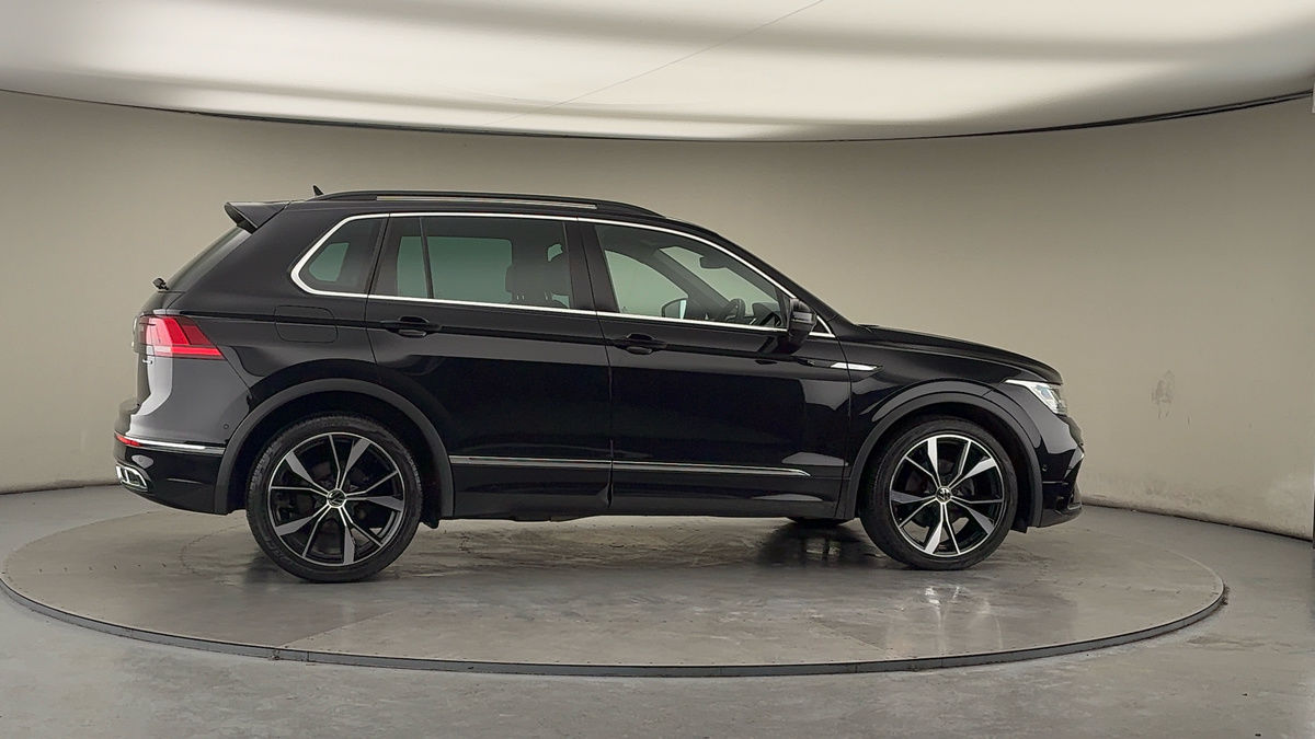 More views of Volkswagen Tiguan