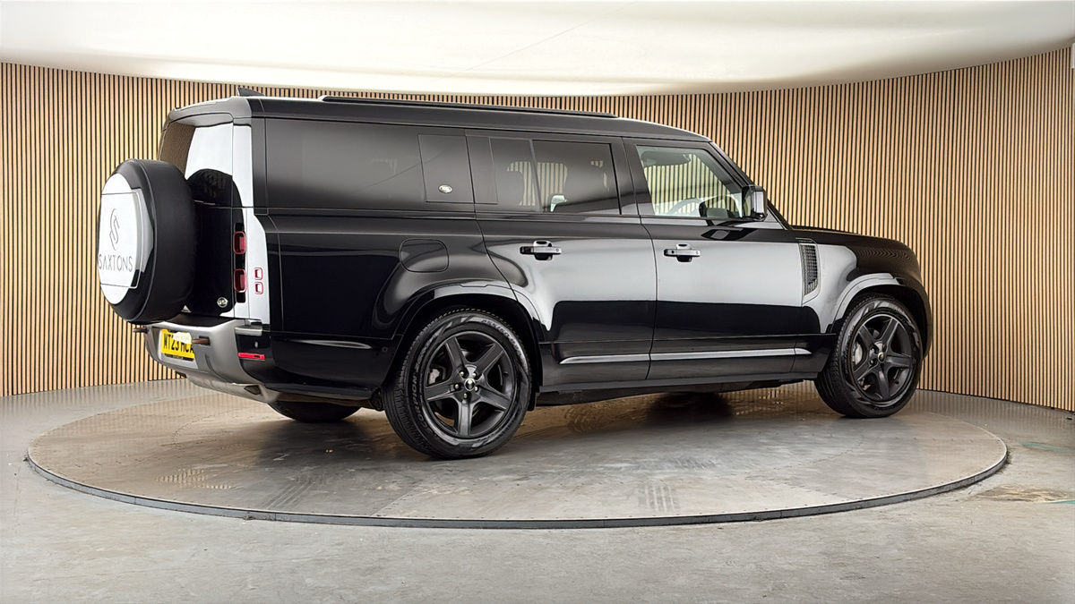 More views of Land Rover Defender 130