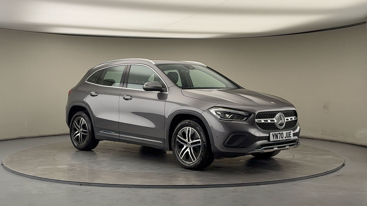 More views of Mercedes-Benz GLA
