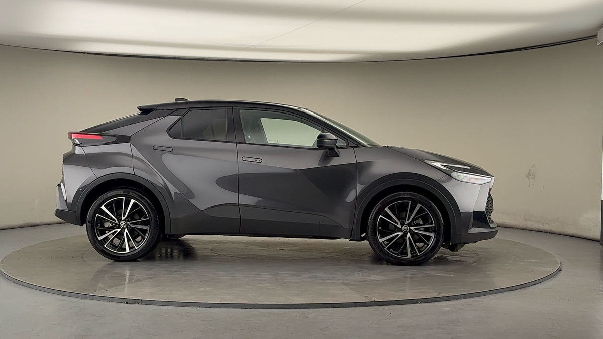 More views of Toyota C-HR