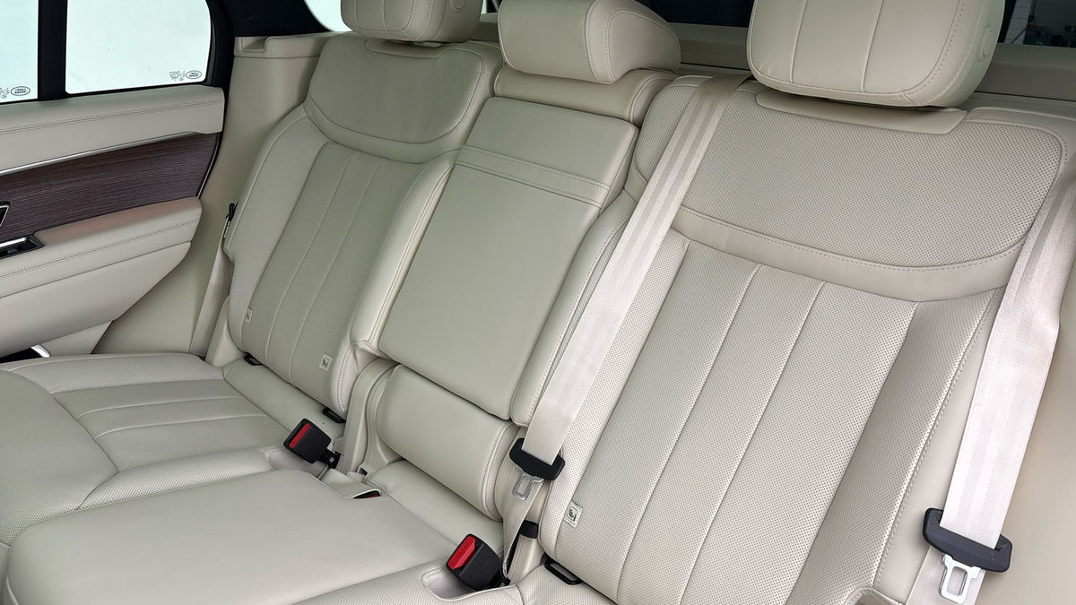 Land Rover Range Rover Image 8