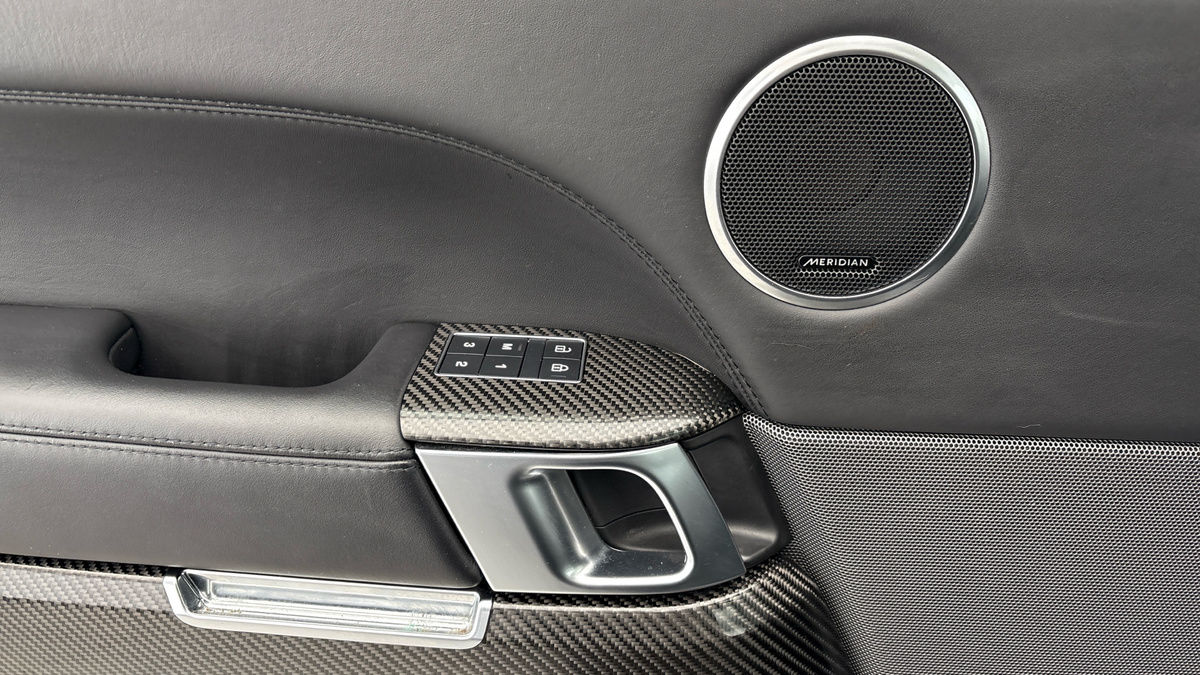 Land Rover Range Rover Sport Image 19