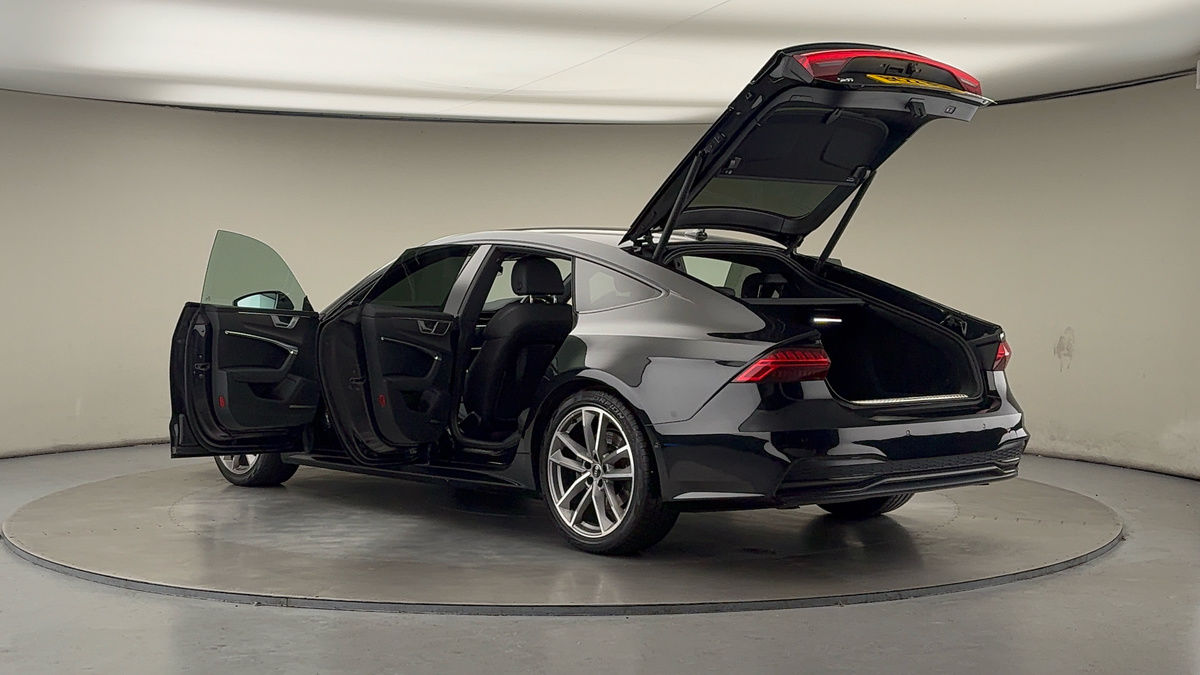 More views of Audi A7