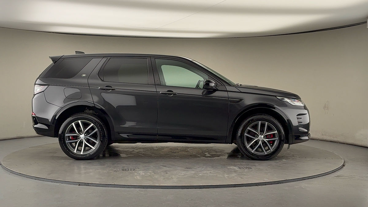 Land Rover Discovery Sport Image 16