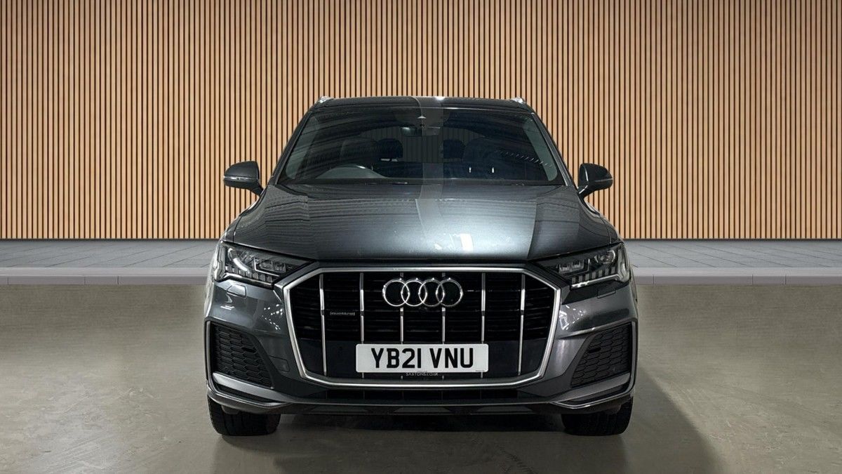 Audi Q7 Image 3