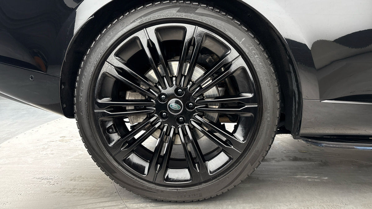 Land Rover Range Rover Image 10