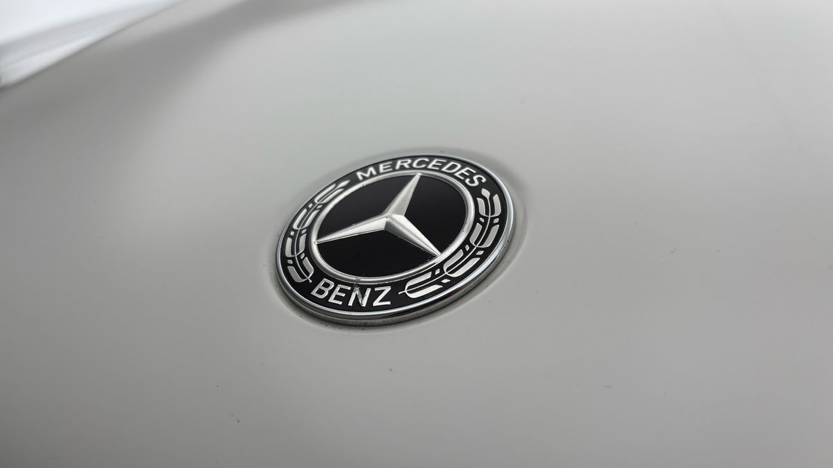 Mercedes-Benz GLE Image 24