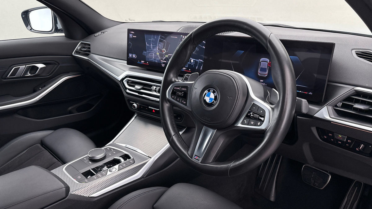 BMW 3 Series Image 5