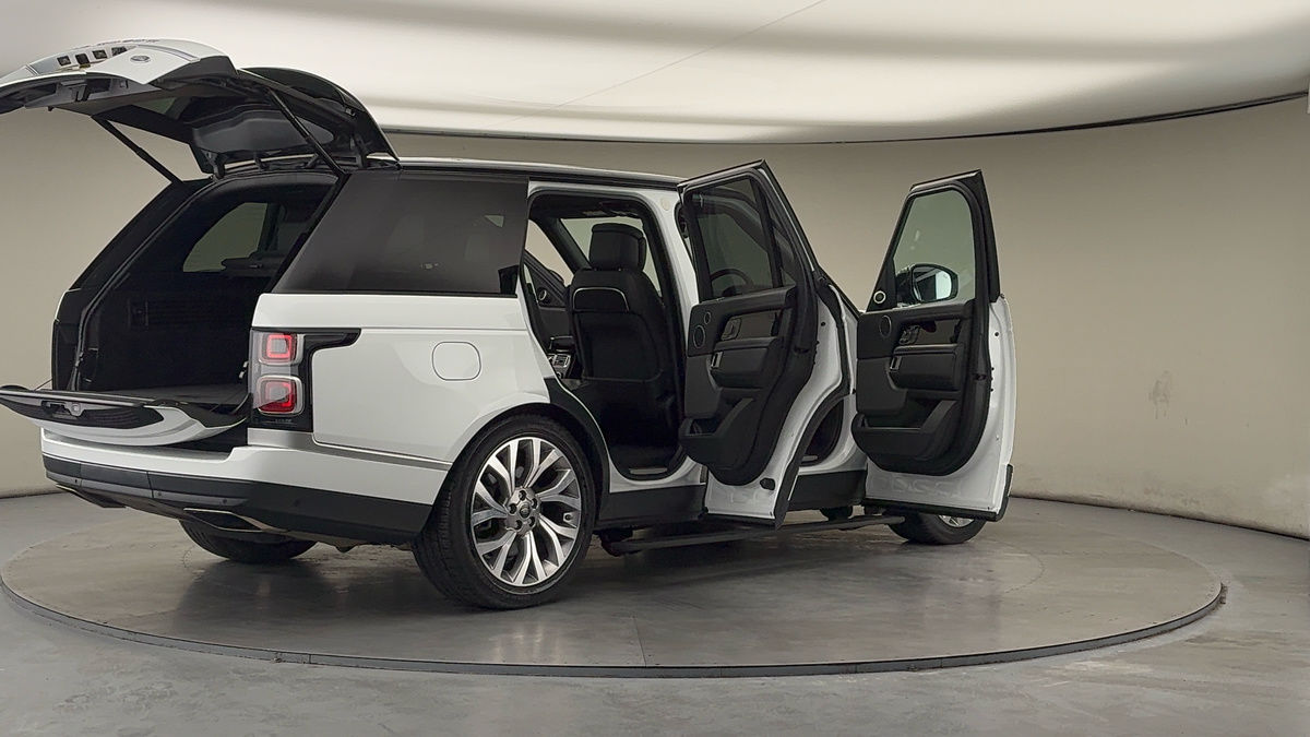 More views of Land Rover Range Rover