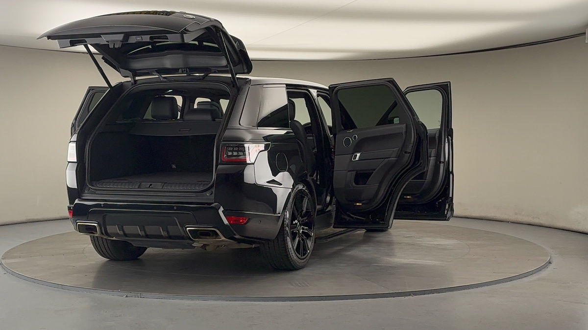 More views of Land Rover Range Rover Sport