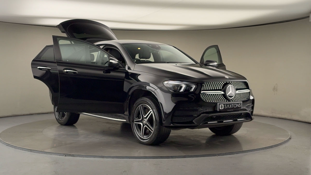 More views of Mercedes-Benz GLE