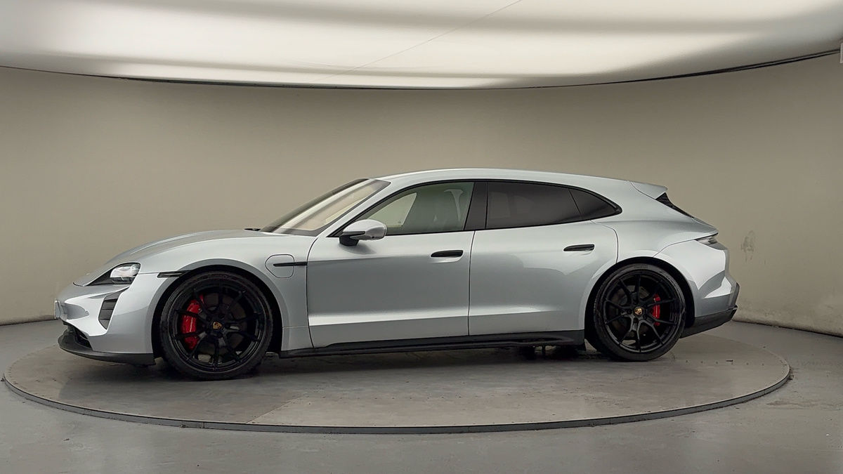 More views of Porsche Taycan