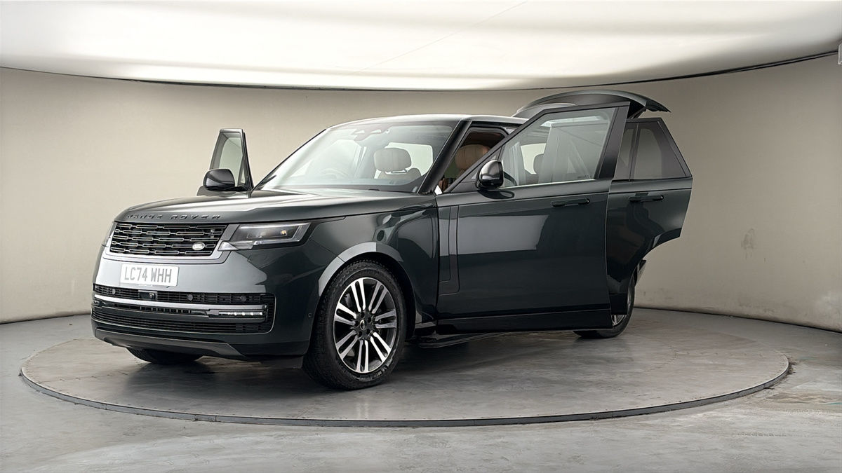 More views of Land Rover Range Rover