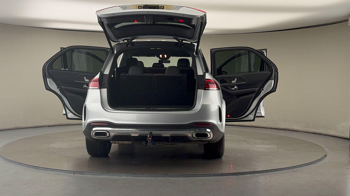 More views of Mercedes-Benz GLE