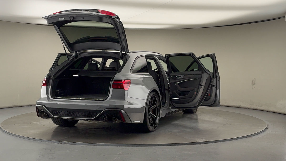 More views of Audi RS6 Avant