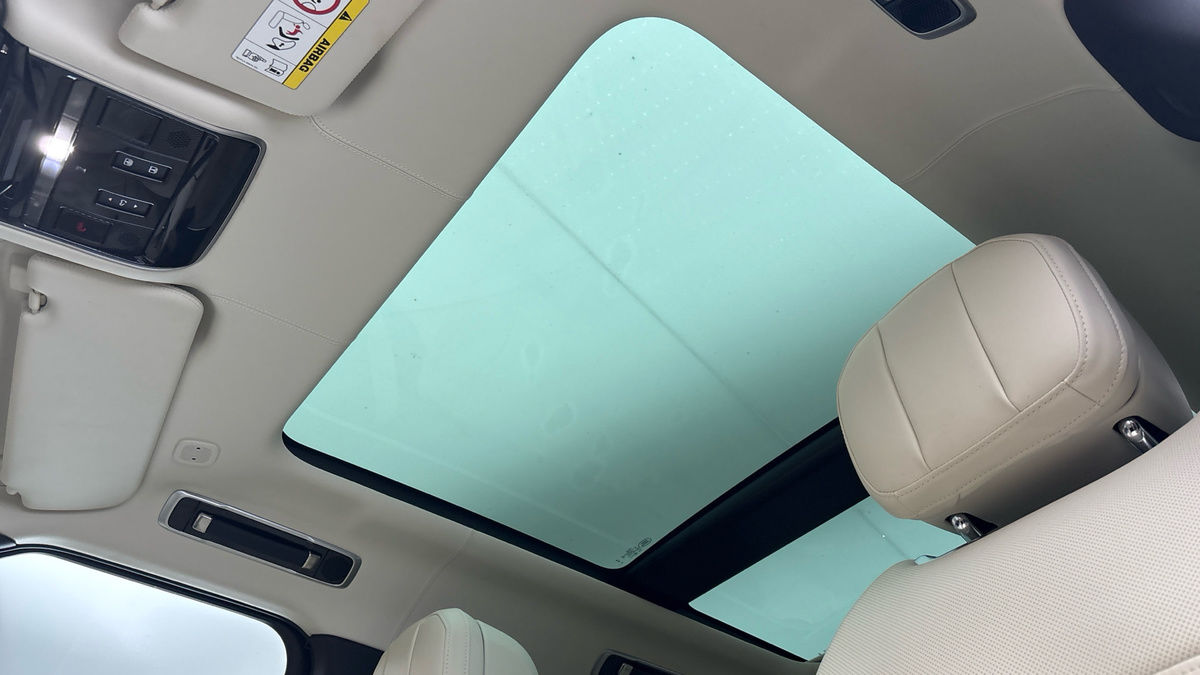 Land Rover Range Rover Image 6