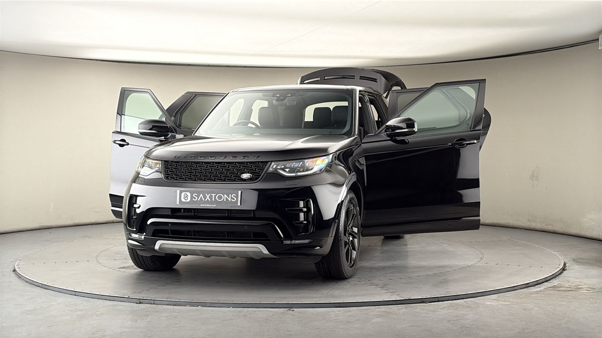 More views of Land Rover Discovery